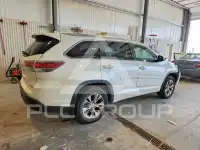 2015 Toyota Highlander фото