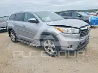 2015 Toyota Highlander photo