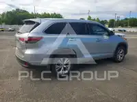 2015 Toyota Highlander фото