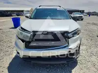 2015 Toyota Highlander photo