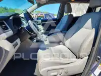 2015 Toyota Highlander photo
