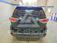 2015 Toyota Highlander фото
