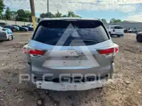 2015 Toyota Highlander фото