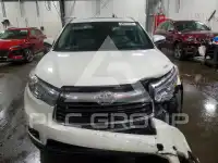 2015 Toyota Highlander фото
