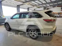 2015 Toyota Highlander фото