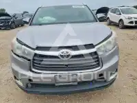 2015 Toyota Highlander photo