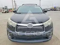 2015 Toyota Highlander photo