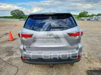 2015 Toyota Highlander photo