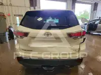 2015 Toyota Highlander photo