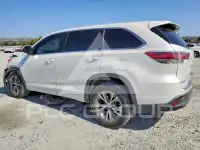 2015 Toyota Highlander photo