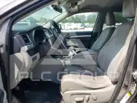 2015 Toyota Highlander photo
