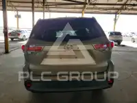 2015 Toyota Highlander фото