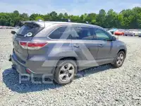 2015 Toyota Highlander фото