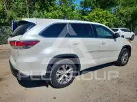 2015 Toyota Highlander фото