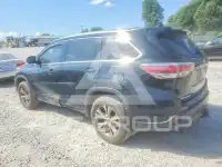 2015 Toyota Highlander фото