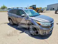 2015 Toyota Highlander фото