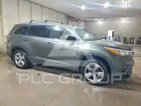 2015 Toyota Highlander photo