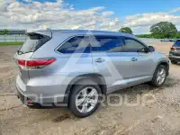 2015 Toyota Highlander photo