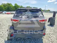 2015 Toyota Highlander фото