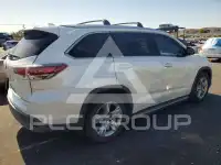 2015 Toyota Highlander photo