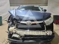 2015 Toyota Highlander фото