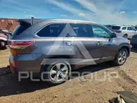 2015 Toyota Highlander photo