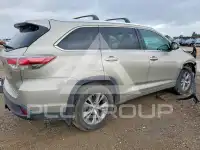 2015 Toyota Highlander photo