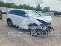 2015 Toyota Highlander фото