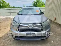 2015 Toyota Highlander фото