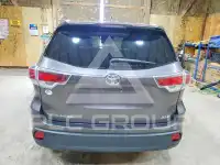 2015 Toyota Highlander фото