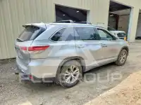 2015 Toyota Highlander фото