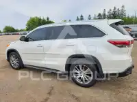 2015 Toyota Highlander фото