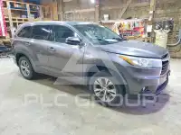 2015 Toyota Highlander фото