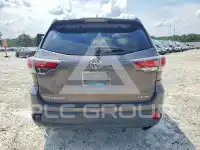 2015 Toyota Highlander photo
