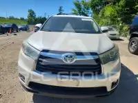 2015 Toyota Highlander фото