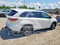 2015 Toyota Highlander photo