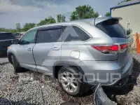 2015 Toyota Highlander фото