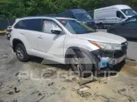 2015 Toyota Highlander photo