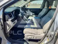 2015 Toyota Highlander photo