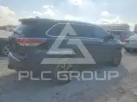 2015 Toyota Highlander фото