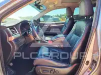 2015 Toyota Highlander photo