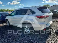 2015 Toyota Highlander photo