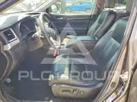2015 Toyota Highlander фото