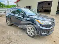 2015 Toyota Highlander фото