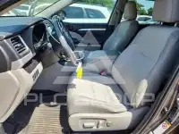 2015 Toyota Highlander фото