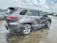 2015 Toyota Highlander фото