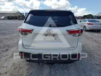 2015 Toyota Highlander фото