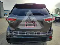 2015 Toyota Highlander photo