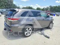 2015 Toyota Highlander фото
