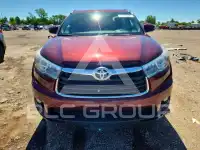 2015 Toyota Highlander photo